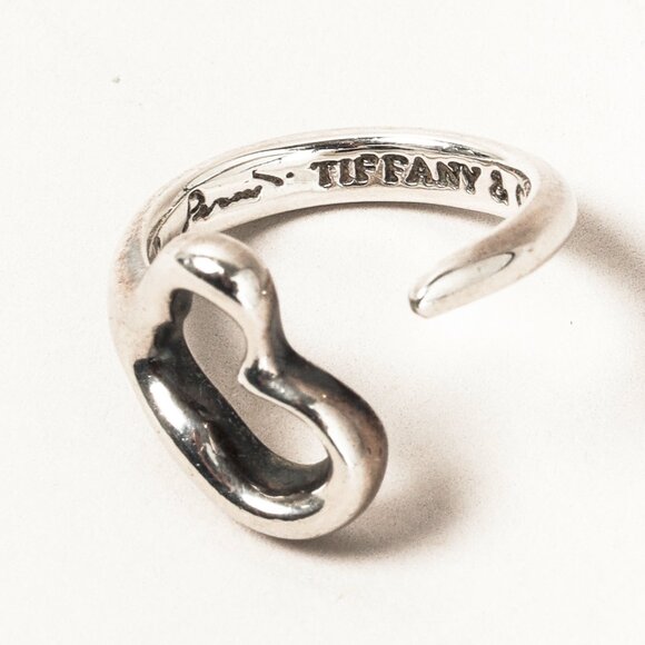 Tiffany & Co. Elsa Peretti Open Heart Sterling Silver Ring - Picture 4 of 4